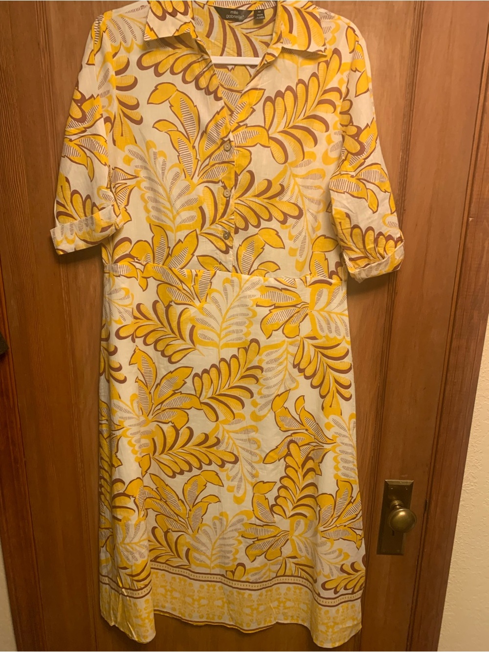 Elegant Yellow Leaf-Print Midi Shirt Dress
